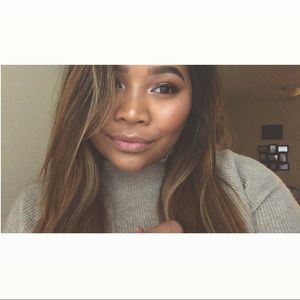 Meet your Posher, Ariana